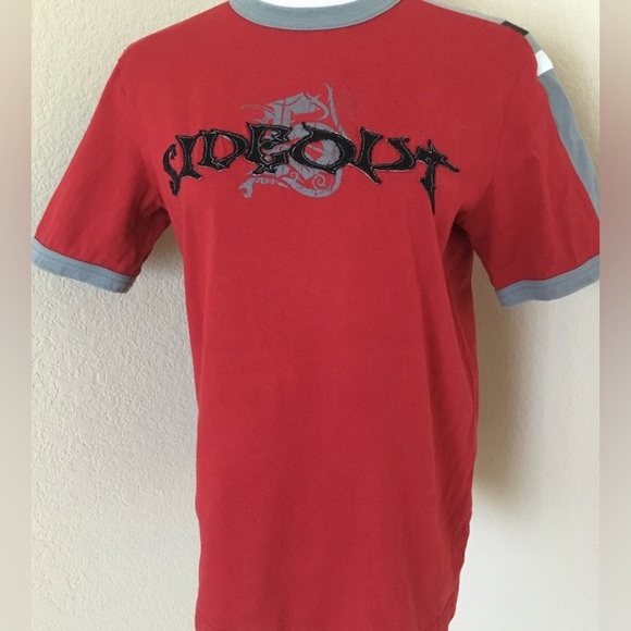 Sideout Other - Vintage T shirt Side out Red graphic T shirt boys